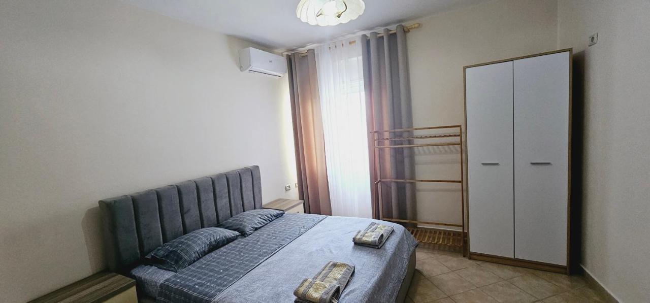 New Bazaar Side Bliss 2 Bed Room Apt With Free Garage Тирана Экстерьер фото