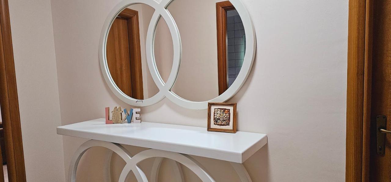 New Bazaar Side Bliss 2 Bed Room Apt With Free Garage Тирана Экстерьер фото